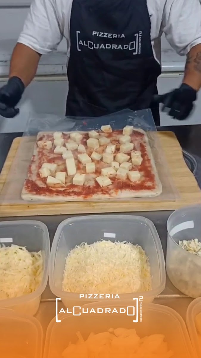 Al Cuadrado Pizzería